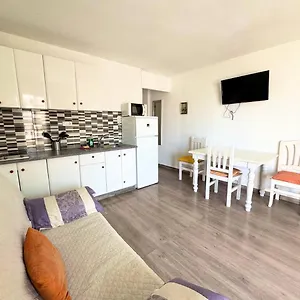 https://apartsalou-eucalyptos.catalonia-hotels.com